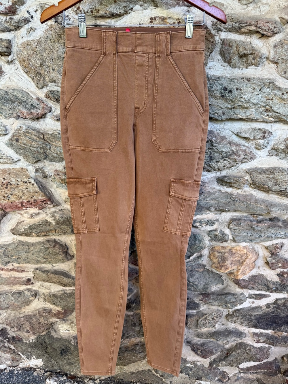 Spanx Women’s Medium Tall Tan Cargo Legging Pants